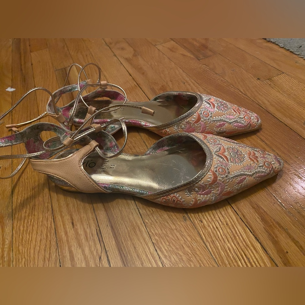 Women’s Stylo flats shoes size 39 / 8